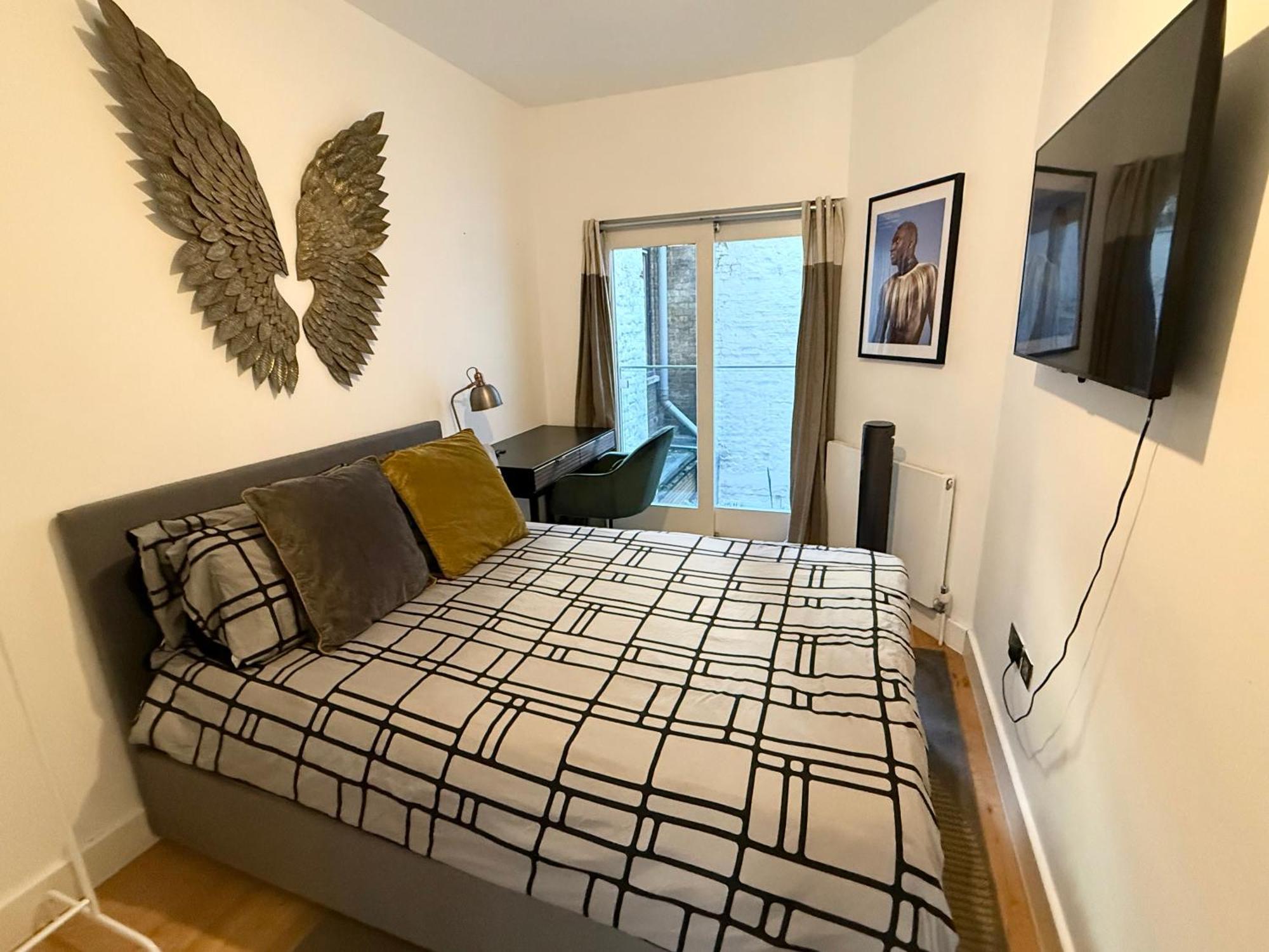 Immaculate Covent Garden Apartment Лондон Экстерьер фото