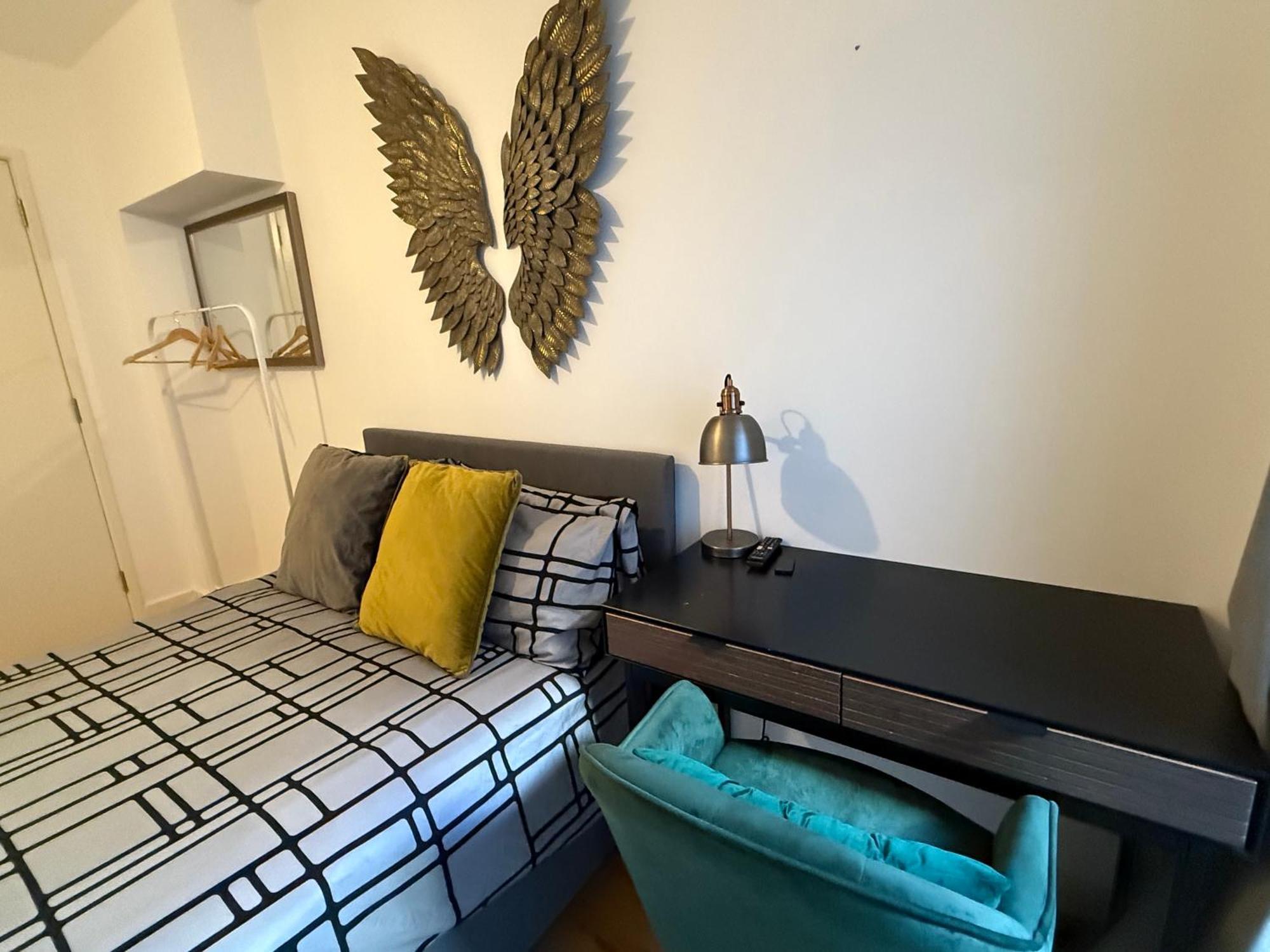 Immaculate Covent Garden Apartment Лондон Экстерьер фото
